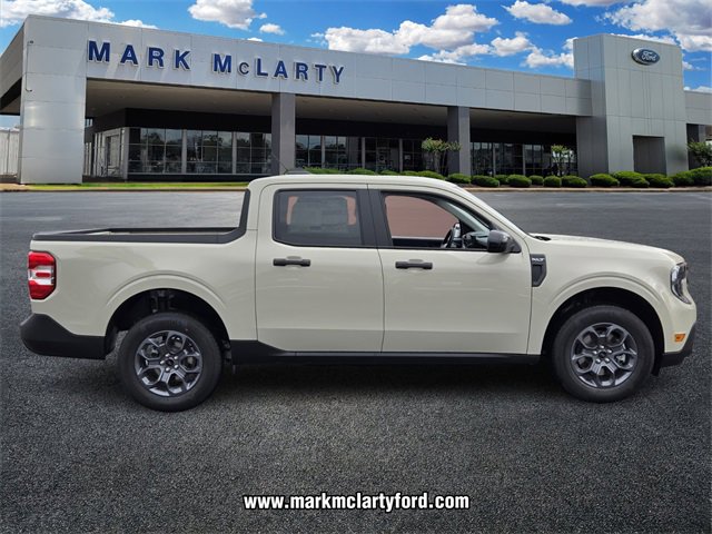 New 2025 Ford Maverick XLT w/ XLT Luxury Package image 2