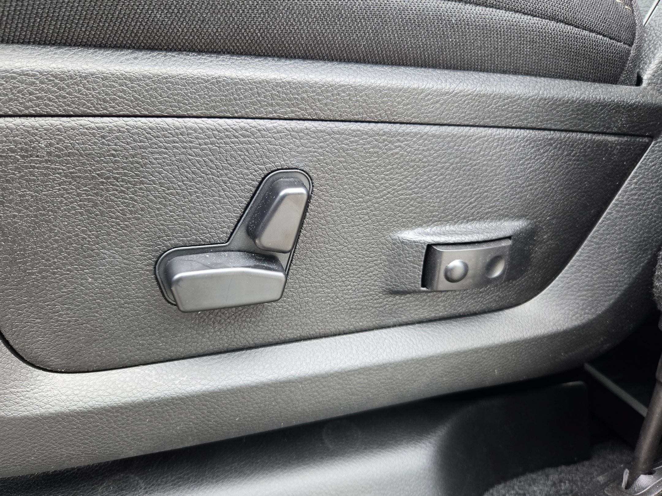 New 2026 RAM 2500 Big Horn AWD/4WD image 16