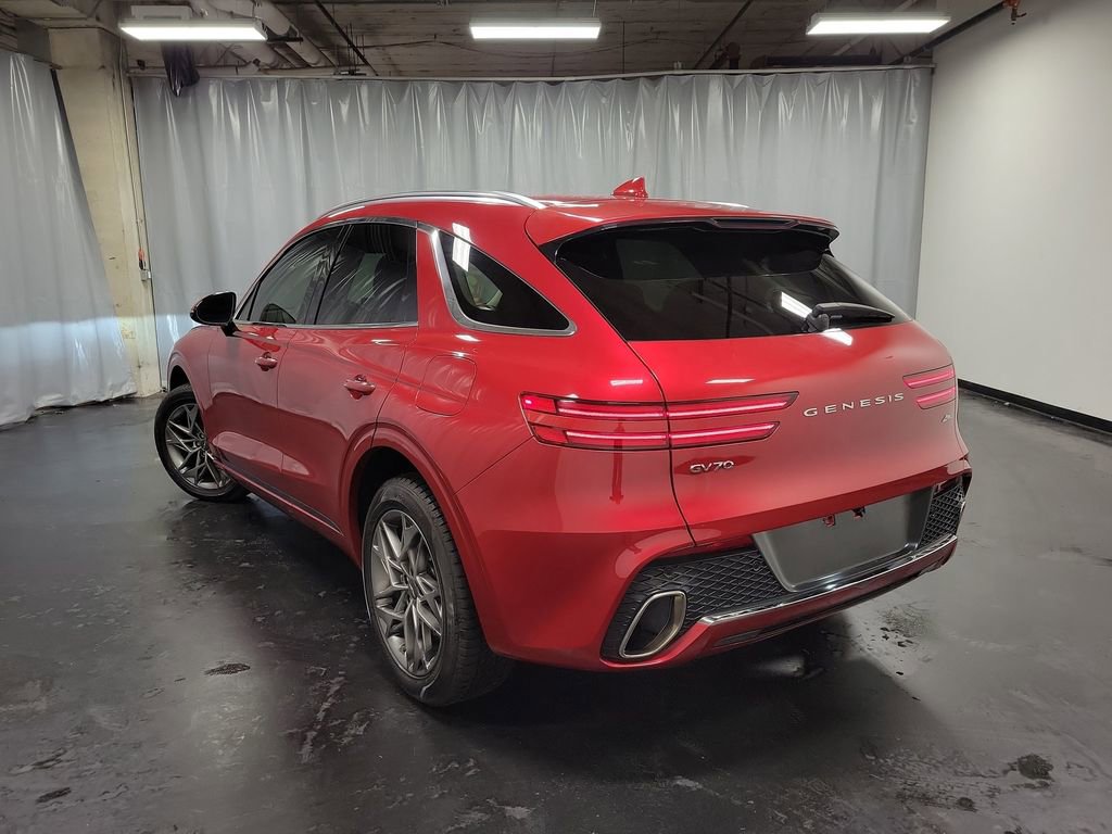 Used 2022 Genesis GV70 2.5T w/ Select Package image 6