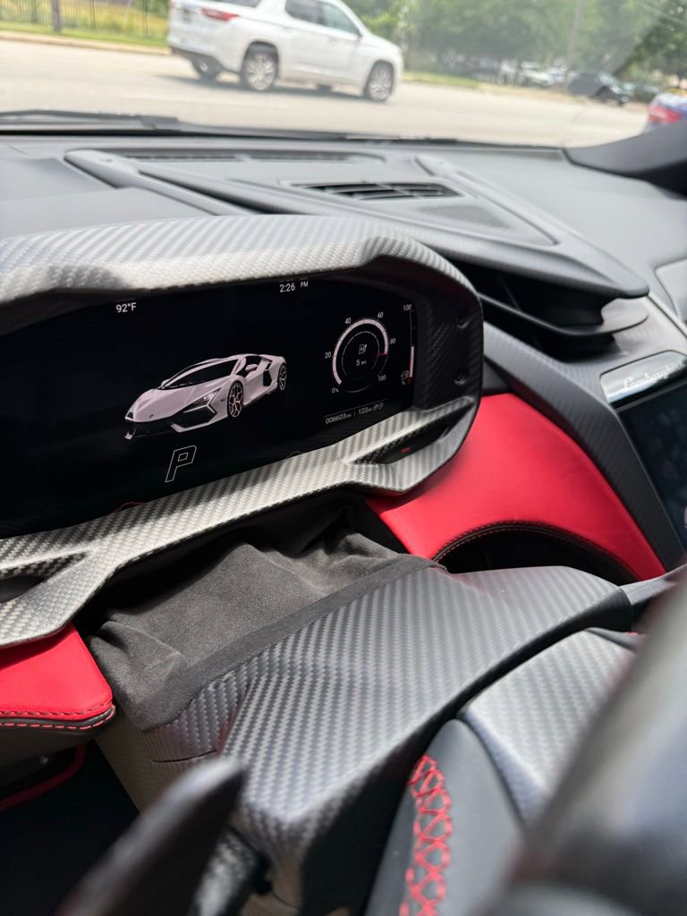 Used 2024 Lamborghini Revuelto AWD/4WD image 7