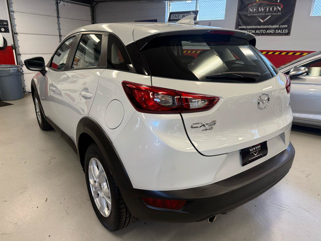Used 2016 MAZDA CX-3 Touring AWD/4WD image 4