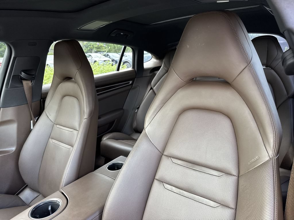 Used 2018 Porsche Panamera 4 Executive AWD/4WD image 41