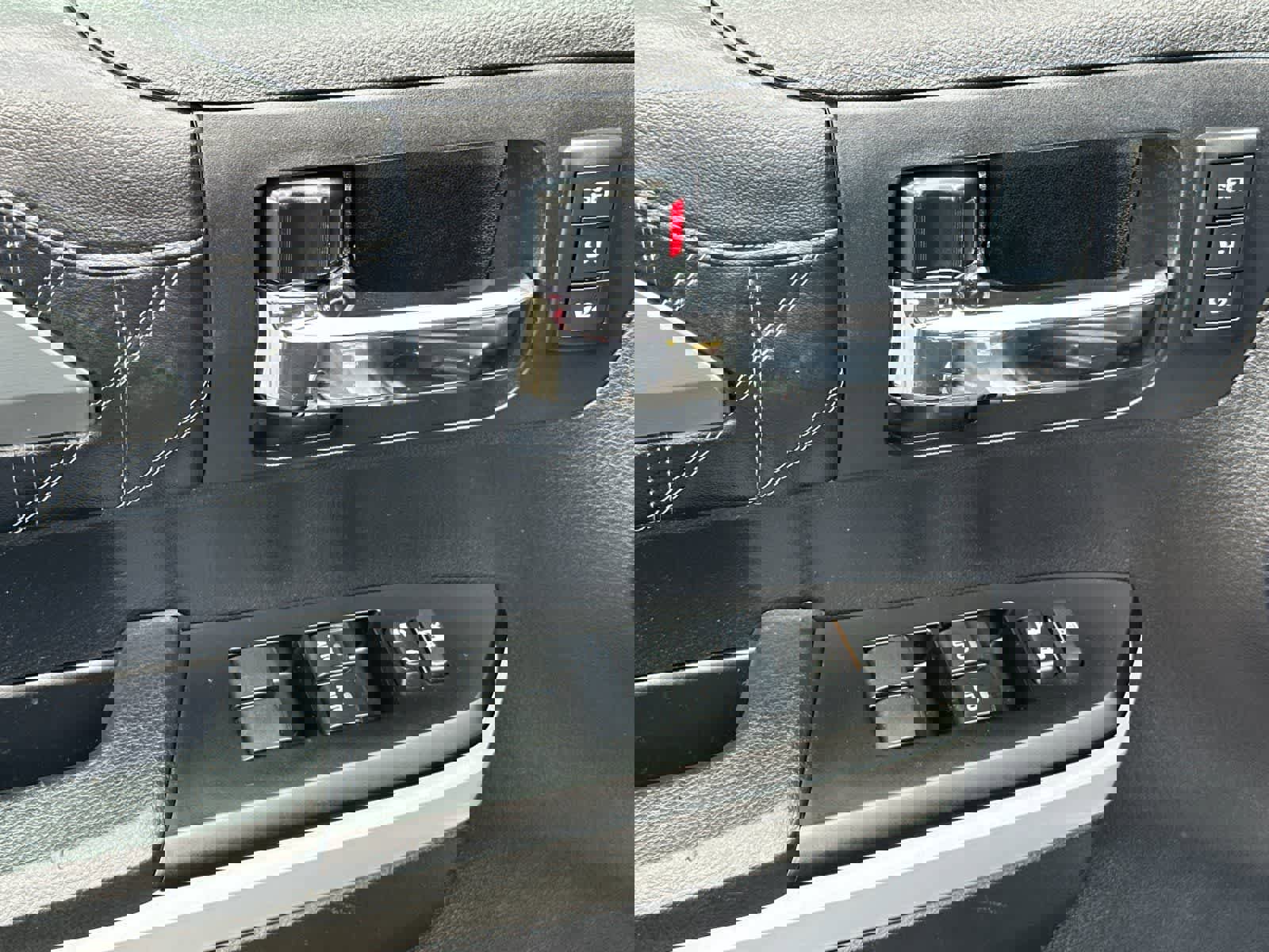 Used 2020 Toyota Tundra Platinum image 13