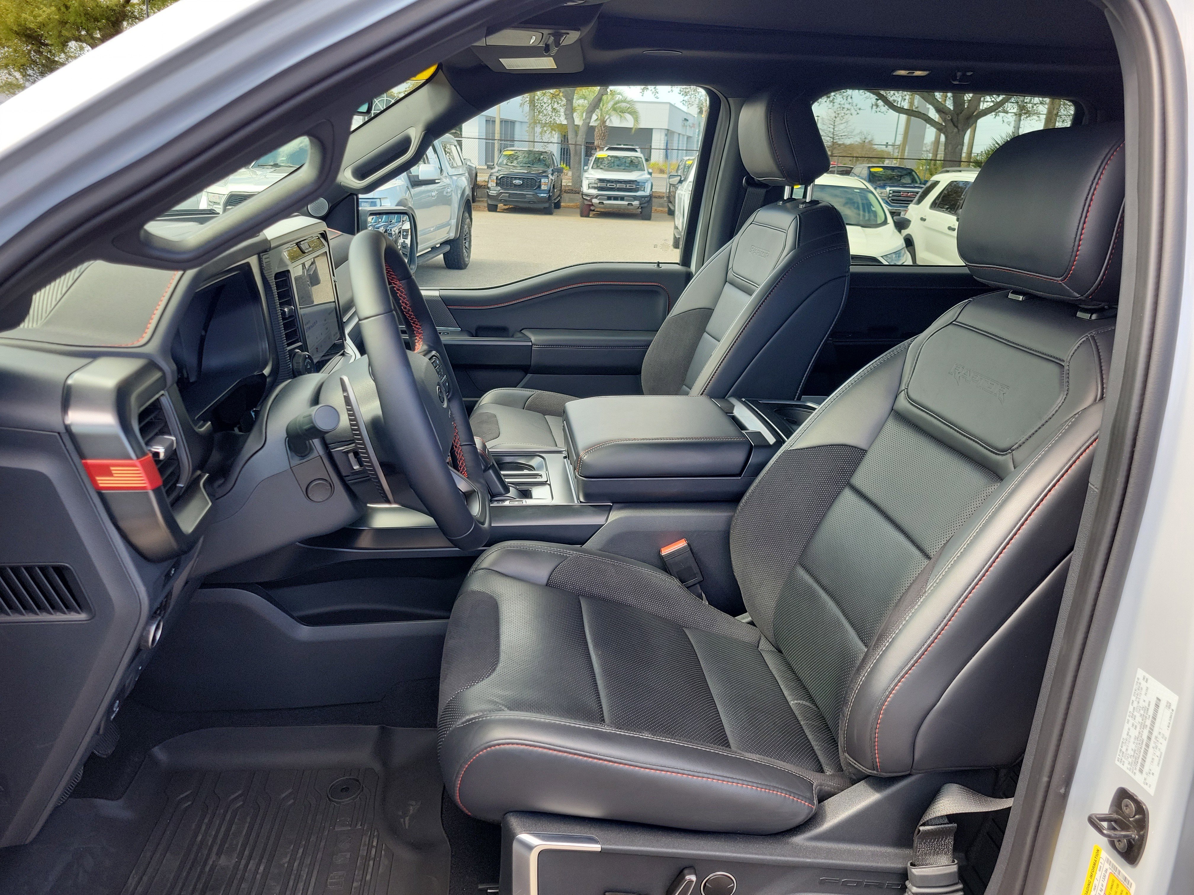 Used 2025 Ford F150 Raptor image 8