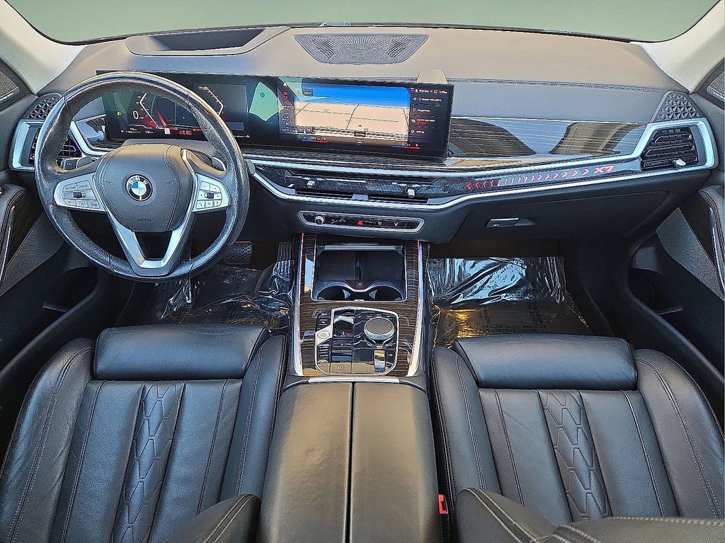 Used 2023 BMW X7 xDrive40i AWD/4WD image 17