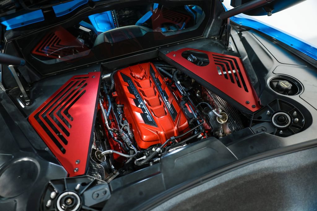 Used 2024 Chevrolet Corvette Stingray Premium Cpe RWD image 19