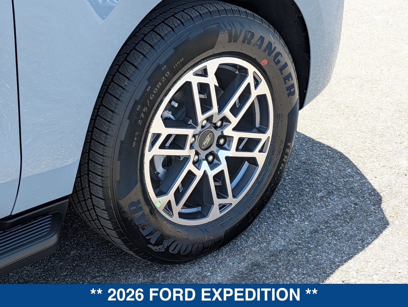 New 2026 Ford Expedition Active RWD image 14