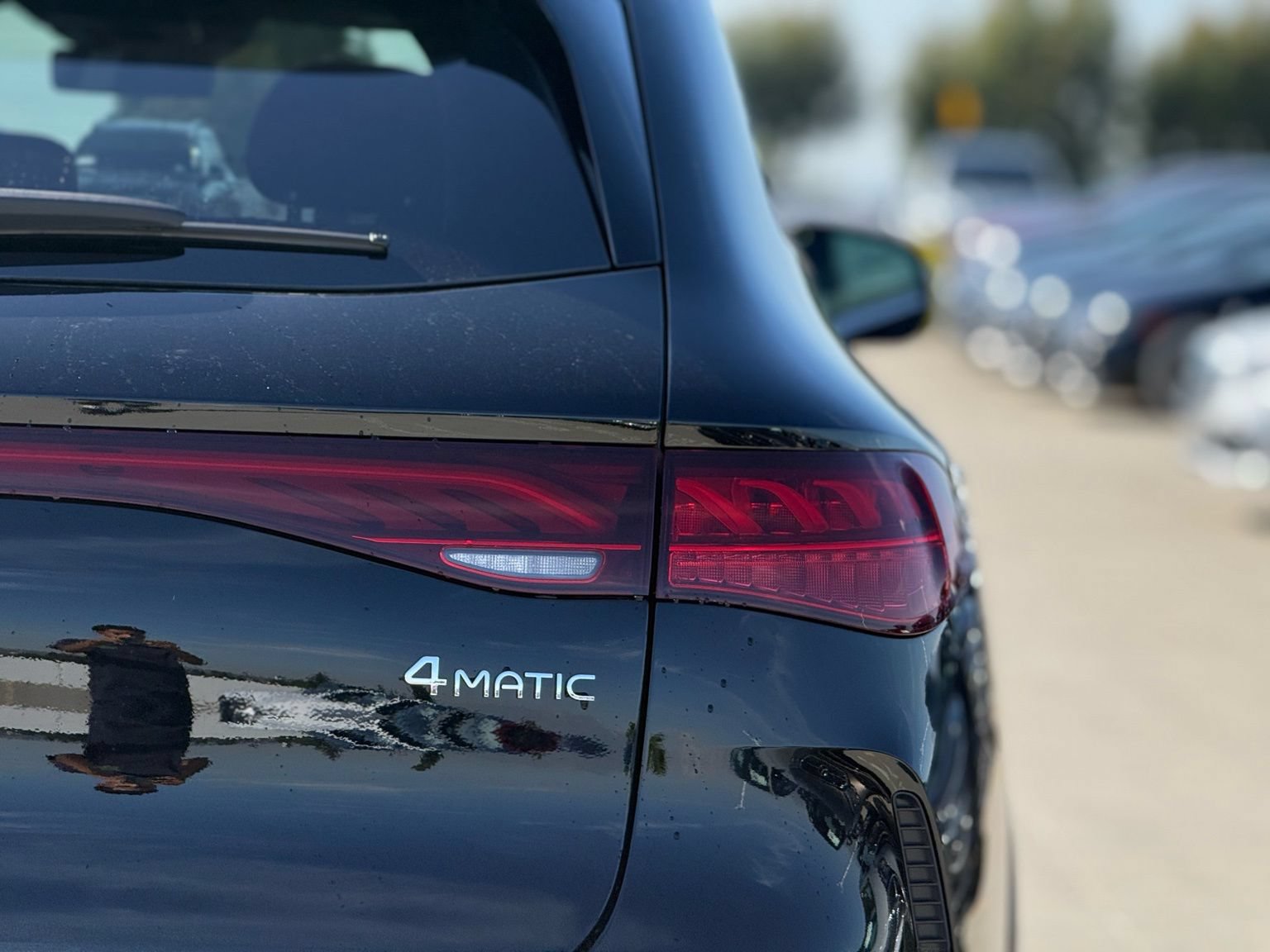 New 2026 Mercedes-Benz EQE 320 4MATIC SUV image 10