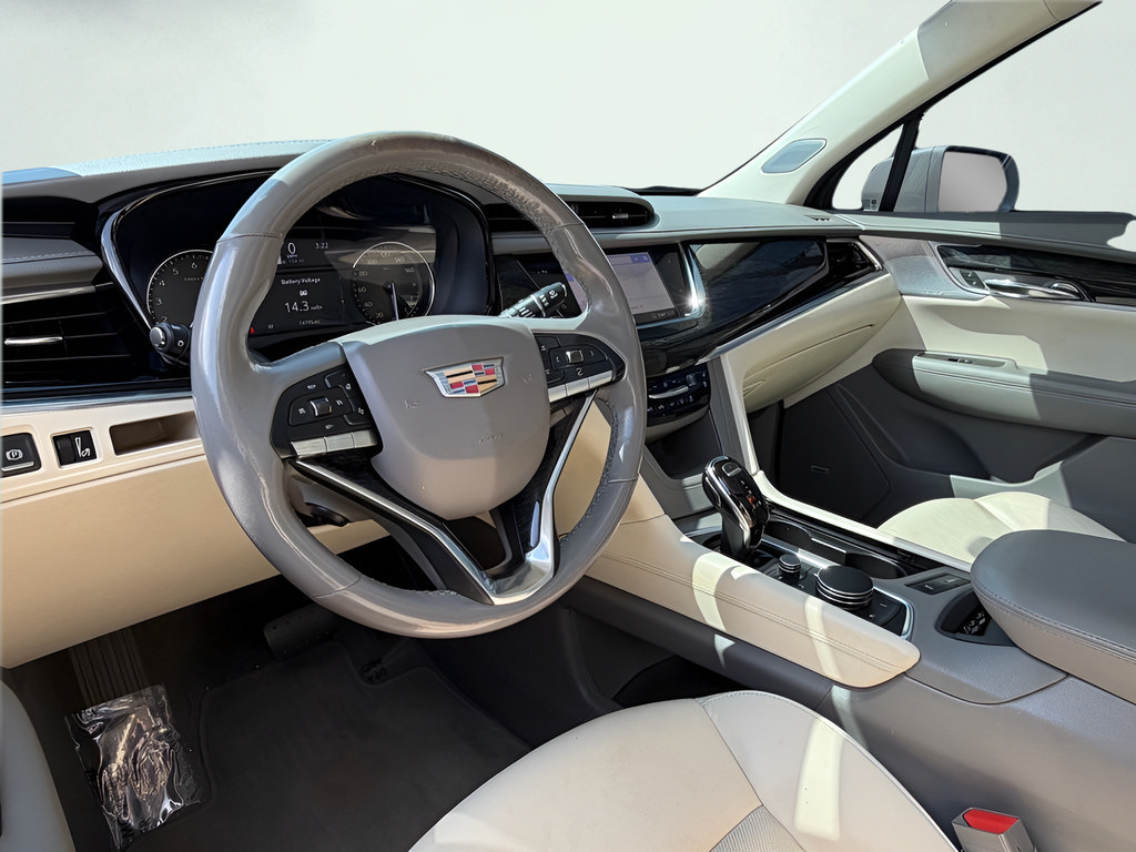 Used 2020 Cadillac XT6 Premium Luxury FWD image 15