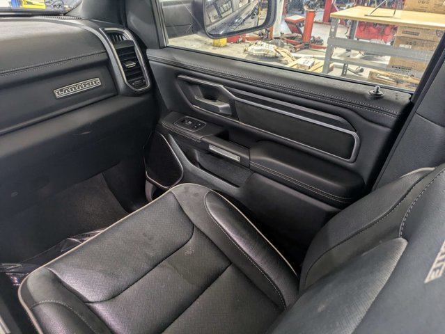 Used 2023 RAM 1500 Laramie AWD/4WD image 17