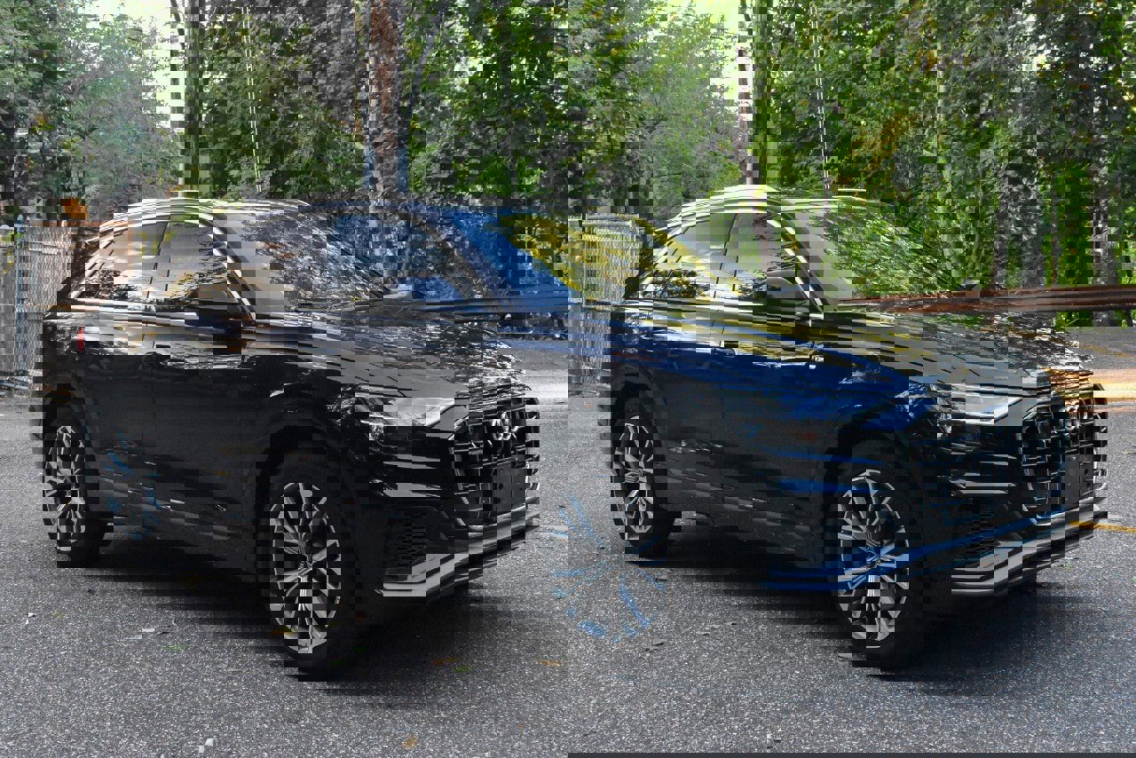 Used 2021 Audi Q8 Premium Plus image 13