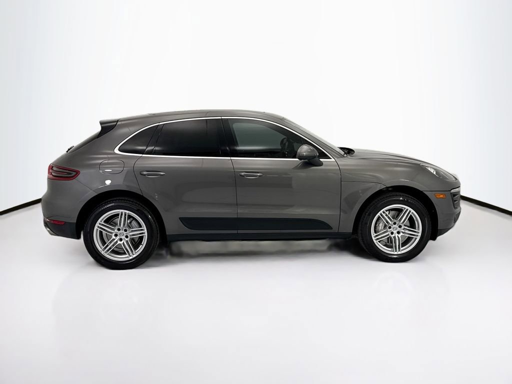 Used 2015 Porsche Macan S AWD/4WD image 4