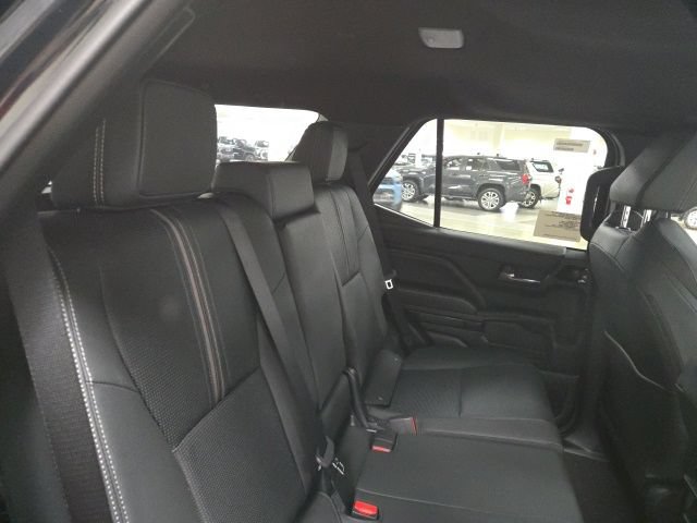 New 2026 Toyota 4Runner Limited AWD/4WD image 12