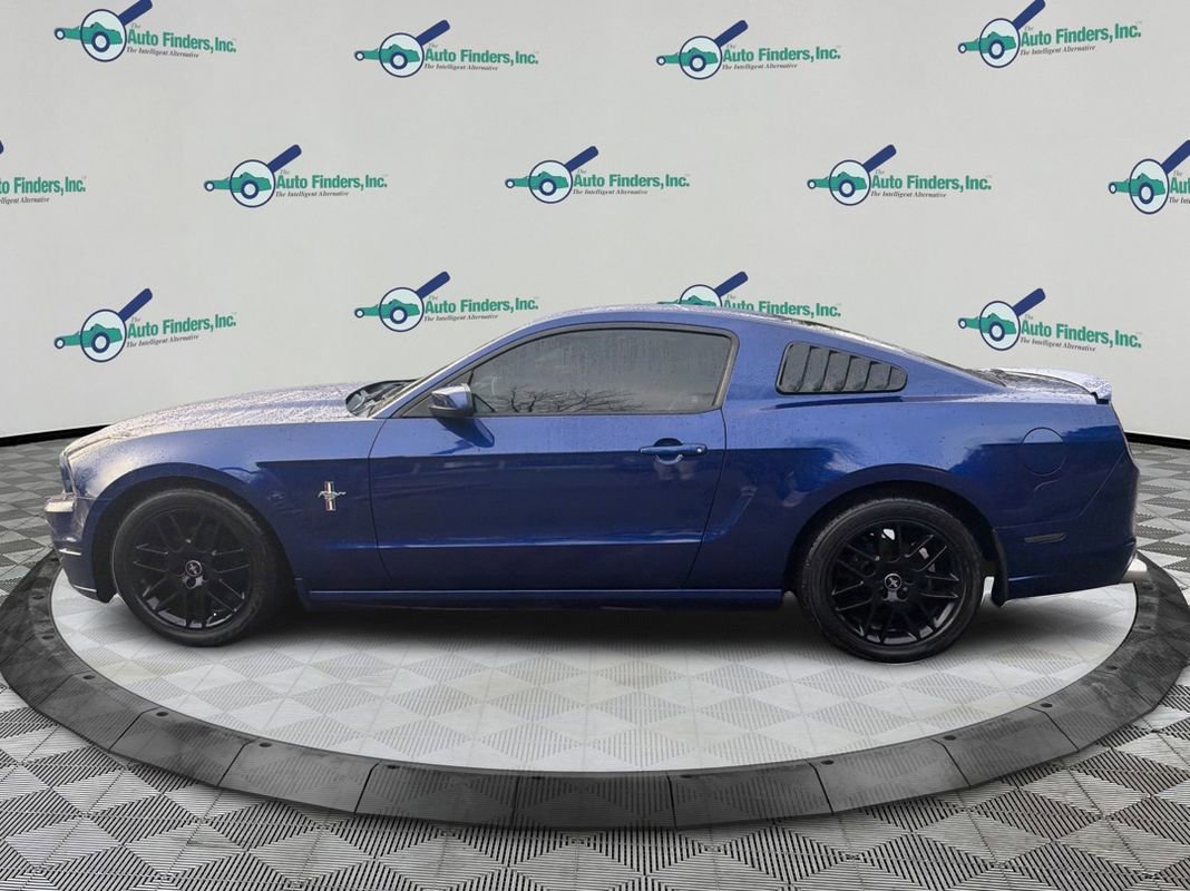 Used 2014 Ford Mustang Premium w/ Equipment Group 202A image 8