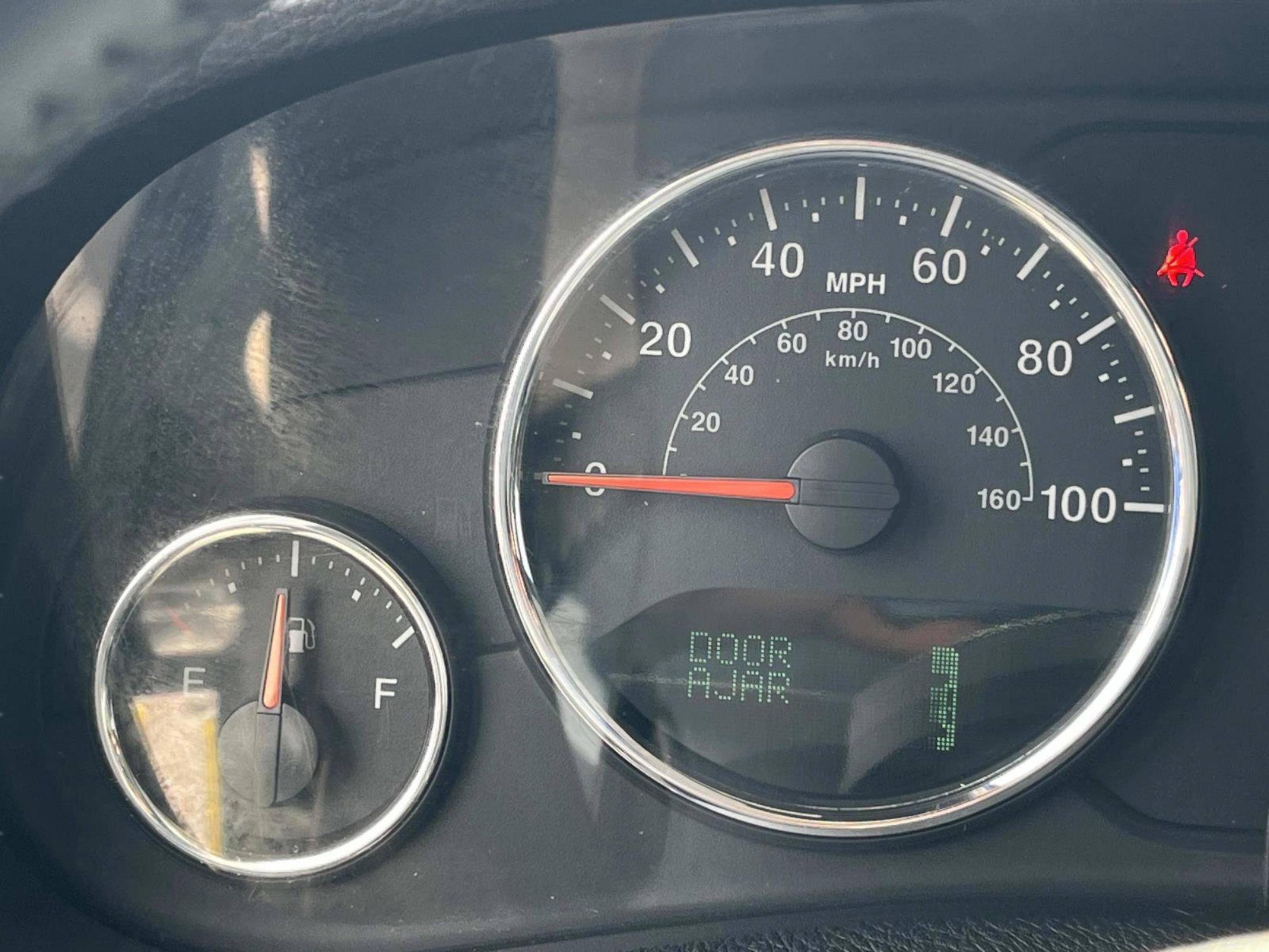 Used 2018 Jeep Wrangler Unlimited Sahara w/ Dual Top Group image 38