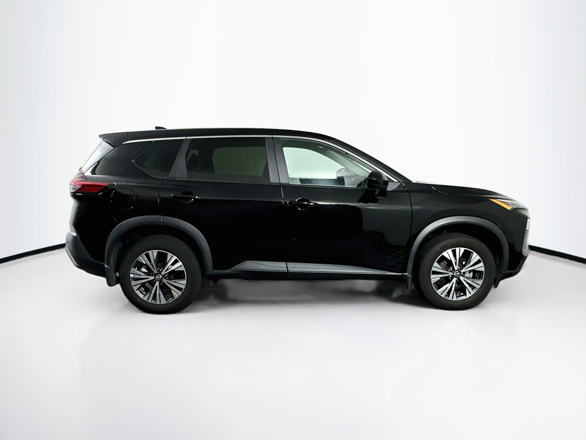 Used 2023 Nissan Rogue SV AWD/4WD image 10
