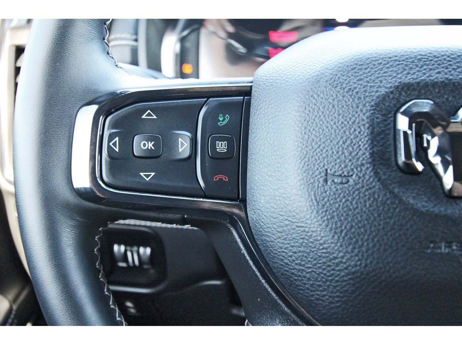 Used 2024 RAM 1500 Limited w/ Body Color Bumper Group image 18