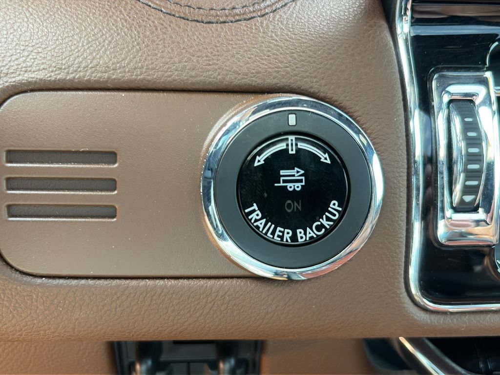 Used 2023 Lincoln Navigator L Reserve AWD/4WD image 20