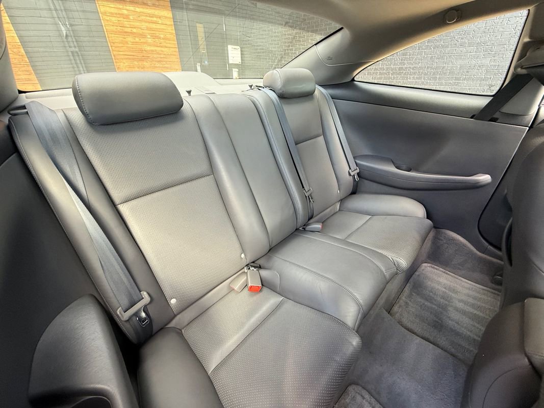 Used 2004 Toyota Solara SE FWD image 18