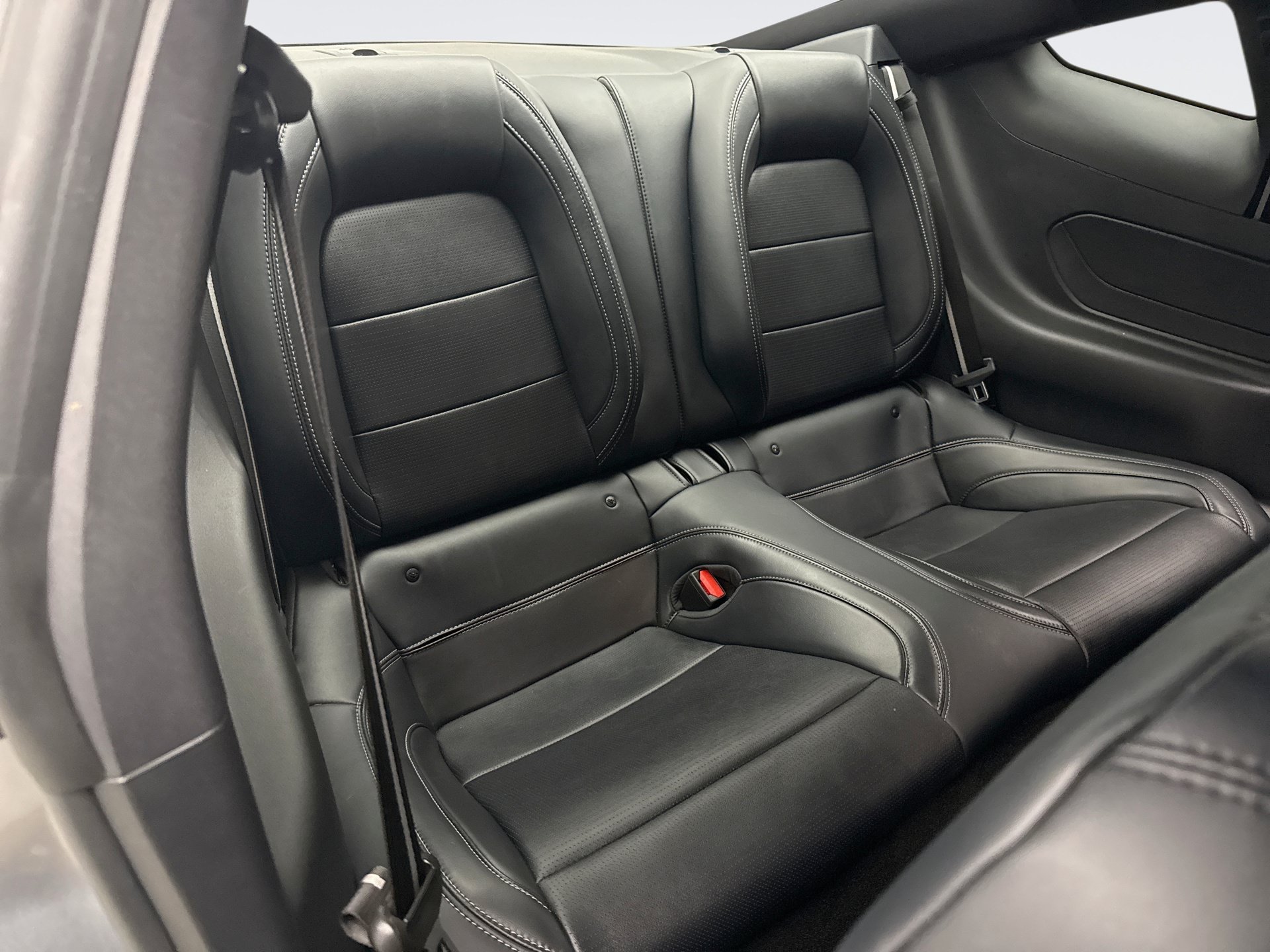 Used 2024 Ford Mustang Premium RWD image 18