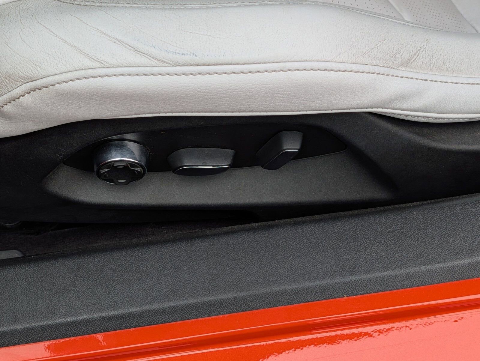 Used 2020 Chevrolet Corvette Stingray Preferred Cpe w/ 2LT Preferred Equipment Group image 26