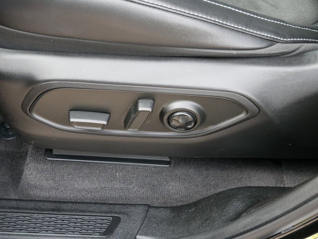 Used 2021 Jeep Grand Cherokee L Laredo AWD/4WD image 23