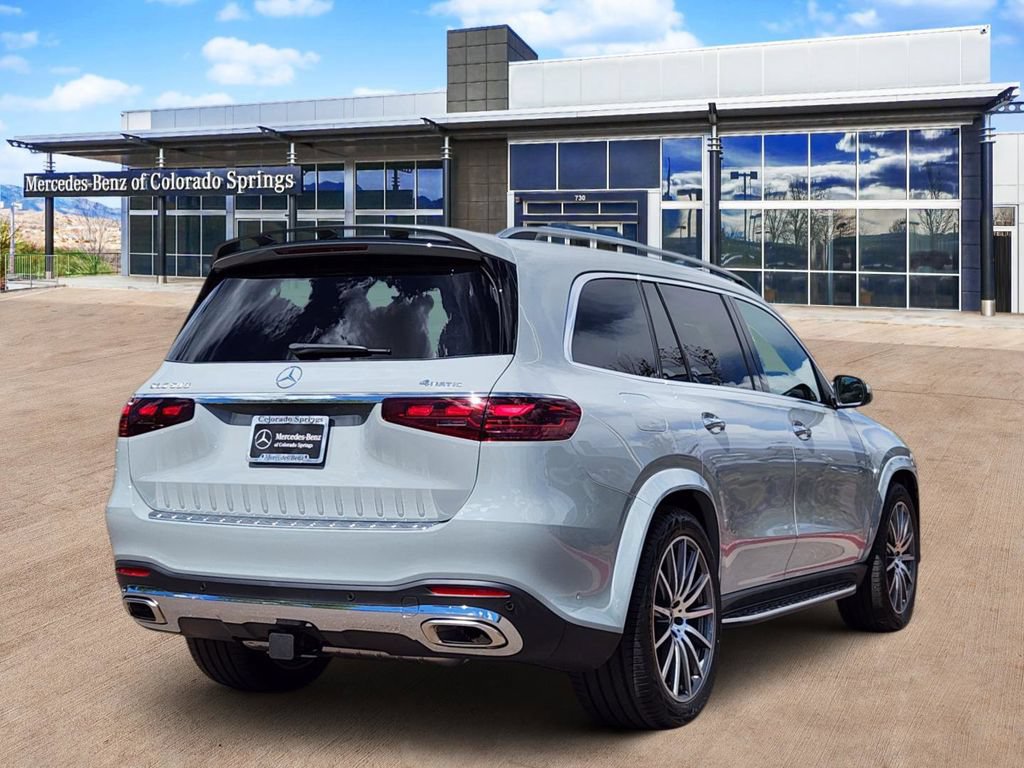 New 2026 Mercedes-Benz GLS 580 4MATIC image 5