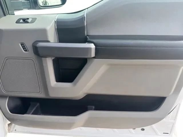 Used 2020 Ford F150 XLT w/ Equipment Group 302A Luxury AWD/4WD image 15