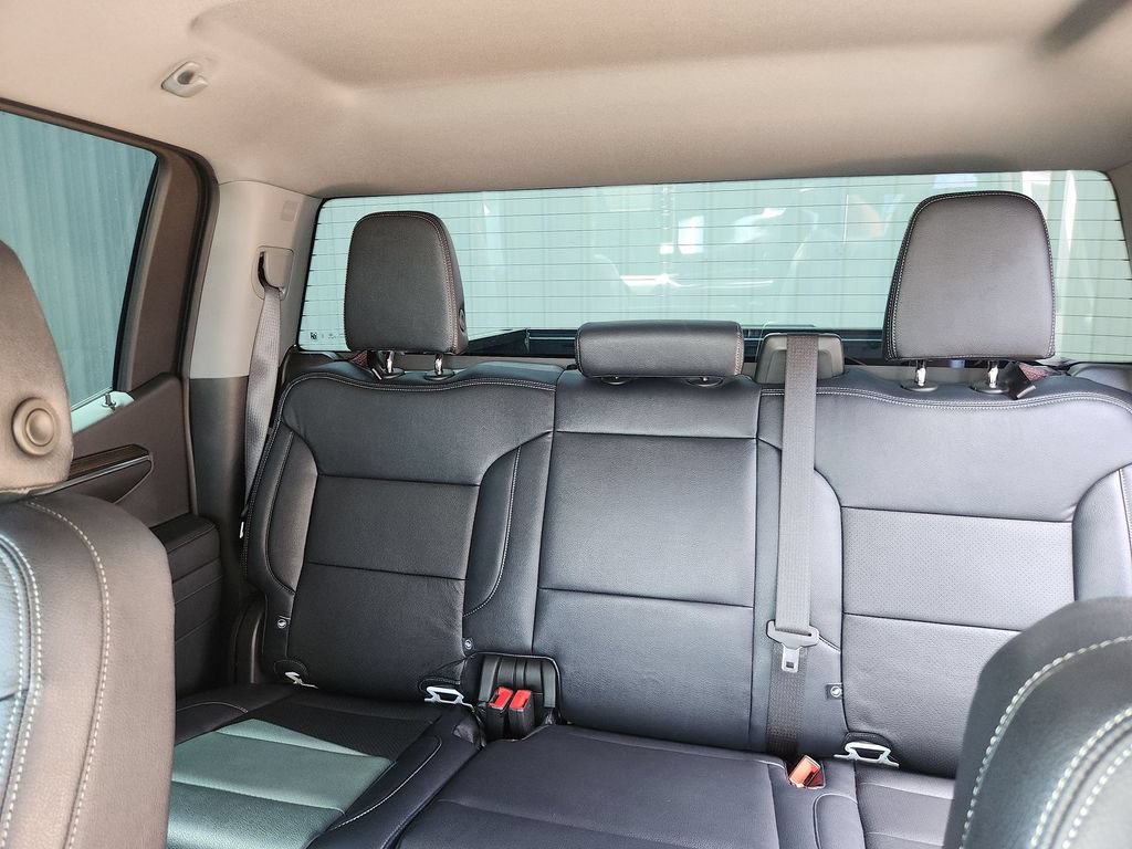Used 2024 Chevrolet Silverado 1500 RST AWD/4WD image 13