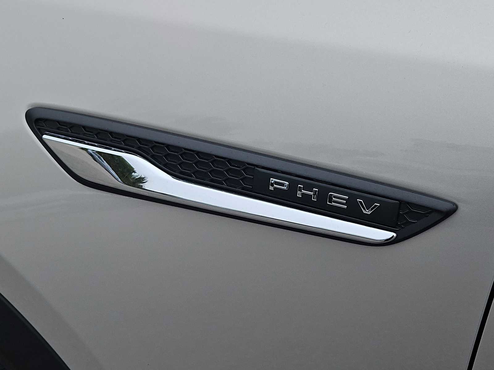 Used 2024 MAZDA CX-90 Plug-In Hybrid w/ Preferred AWD/4WD image 12