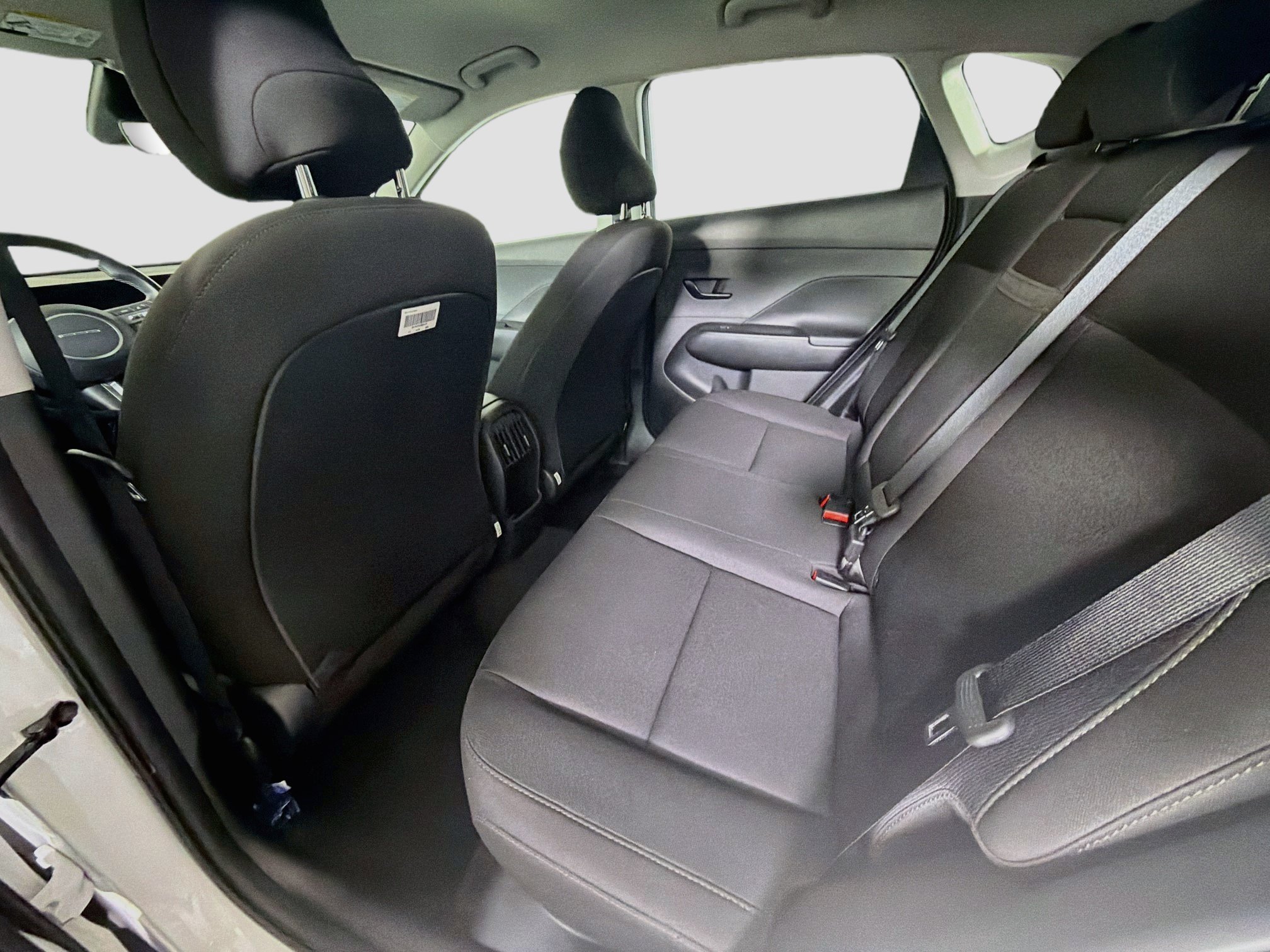 Used 2025 Hyundai Kona SEL FWD image 25