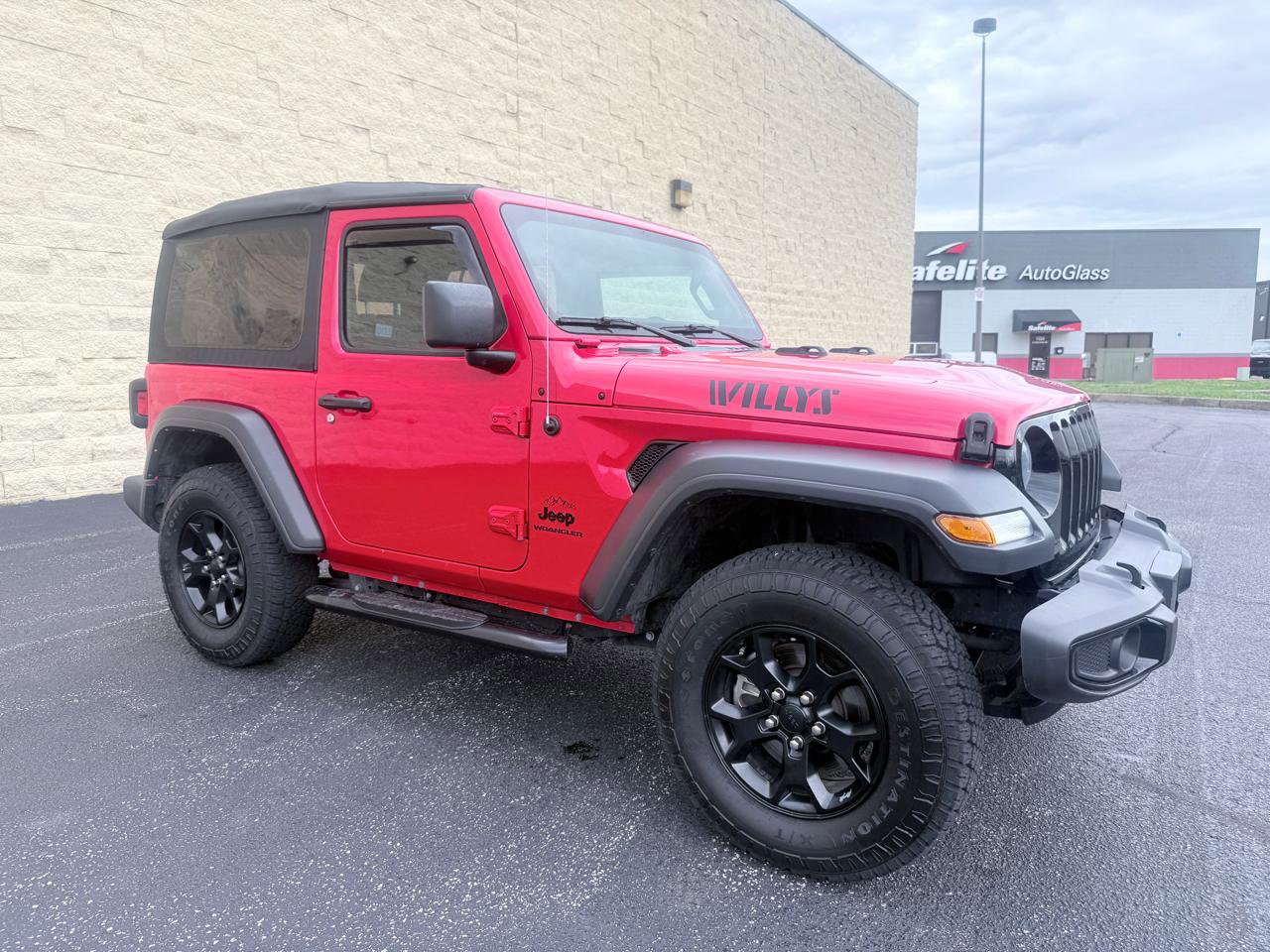 Used 2021 Jeep Wrangler Sport AWD/4WD image 7