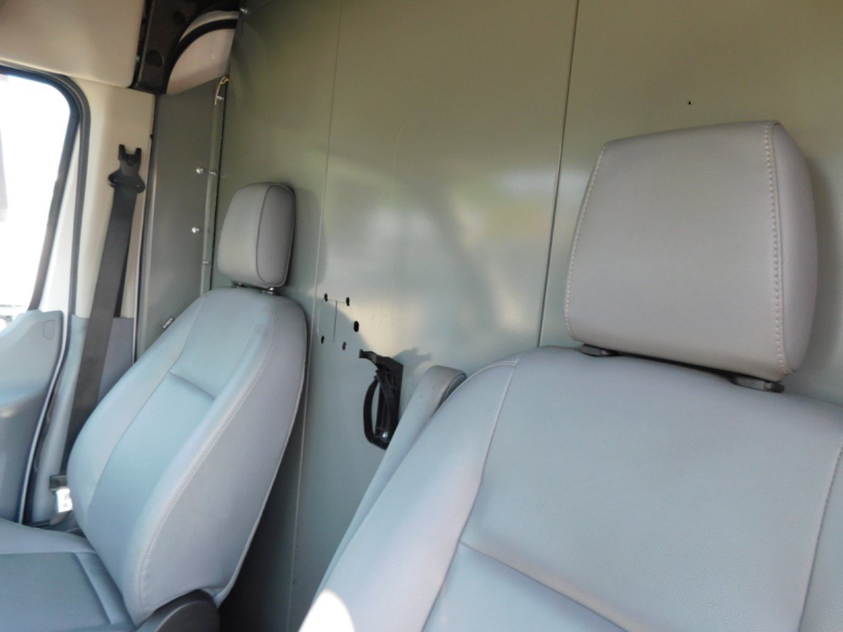 Used 2019 Ford Transit 150 130 Medium Roof RWD image 18