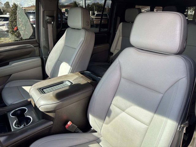 Used 2024 GMC Yukon XL SLT image 15