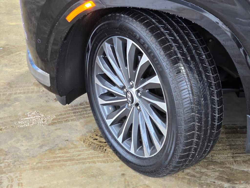 Used 2024 Hyundai Palisade Calligraphy image 26