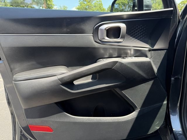 Used 2024 Kia Sorento S w/ Panoramic Sunroof Package FWD image 11