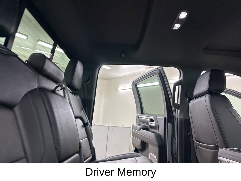 Used 2024 GMC Sierra 2500 Denali w/ Denali Reserve Package image 25