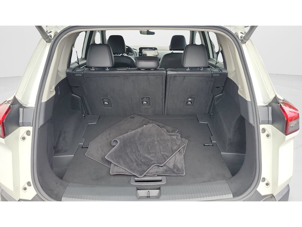 Used 2023 Nissan Rogue SL w/ SL Premium Package AWD/4WD image 9