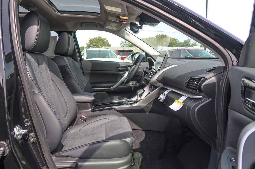 New 2026 Mitsubishi Eclipse Cross AWD image 19