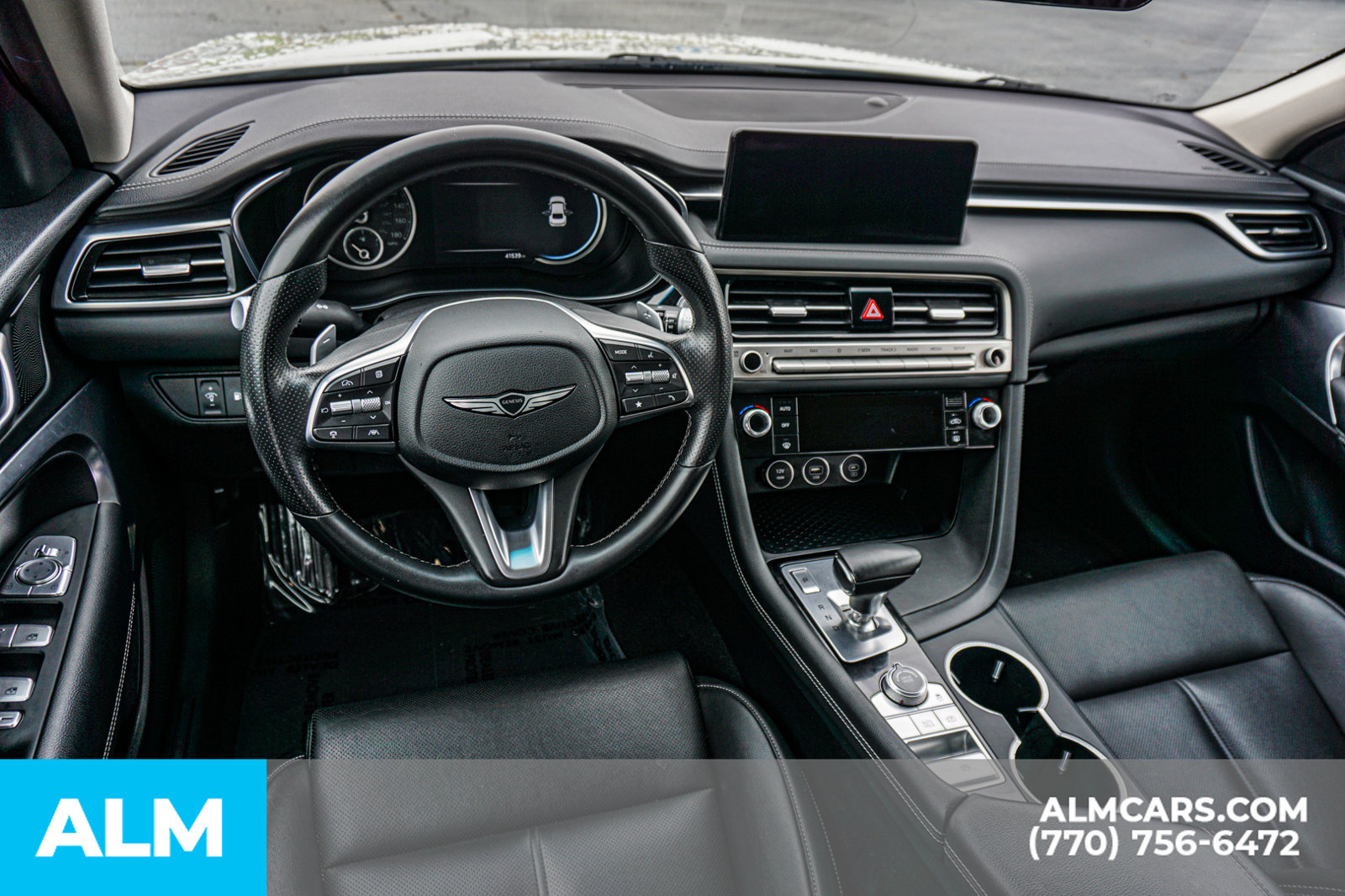 Used 2025 Genesis G70 2.5T RWD image 27