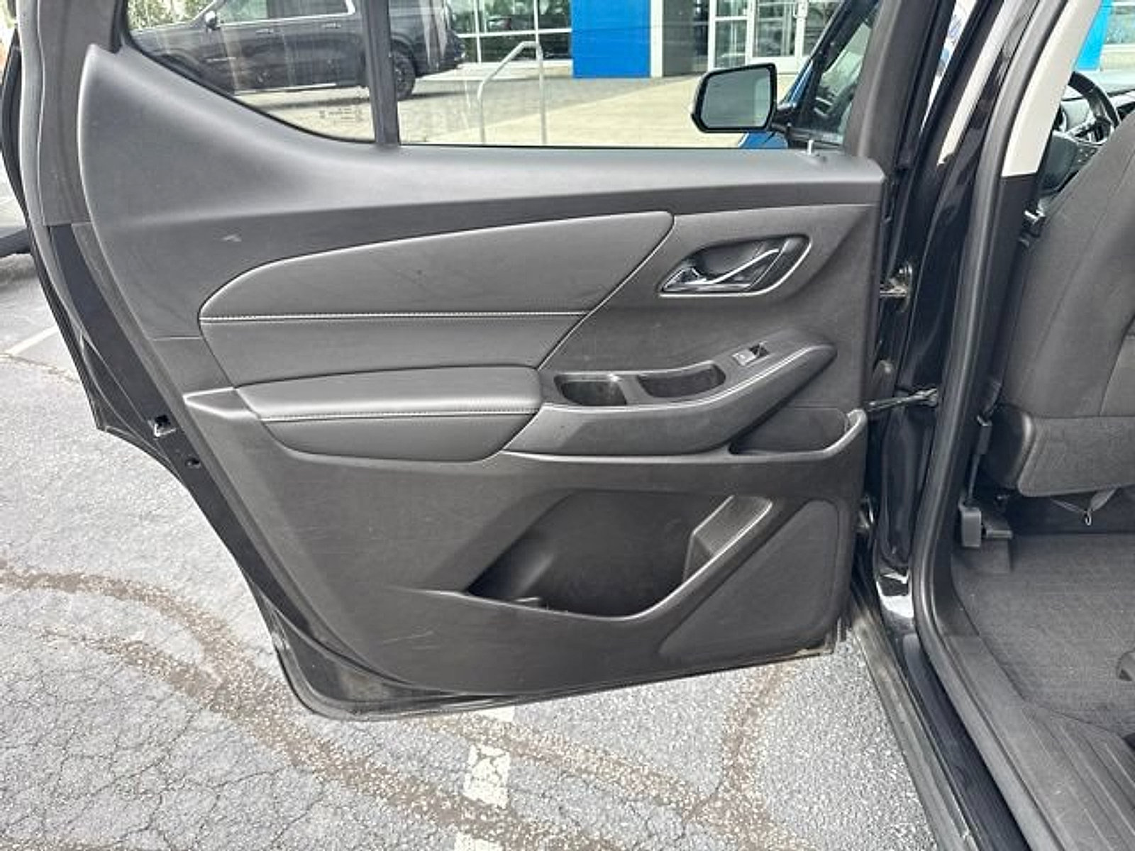 Used 2019 Chevrolet Traverse LT AWD/4WD image 29
