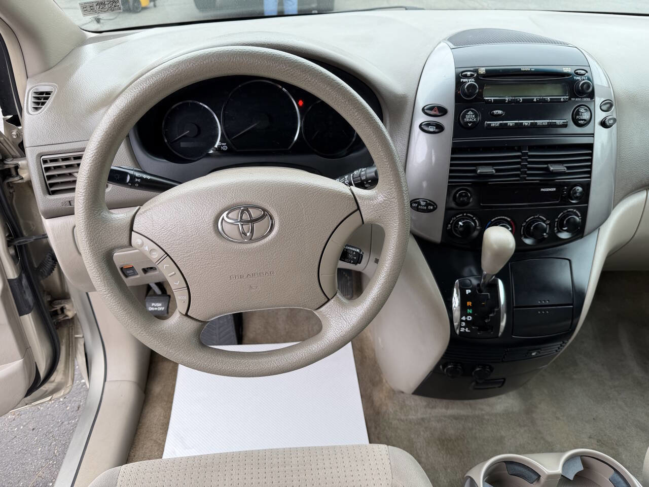 Used 2009 Toyota Sienna LE image 7