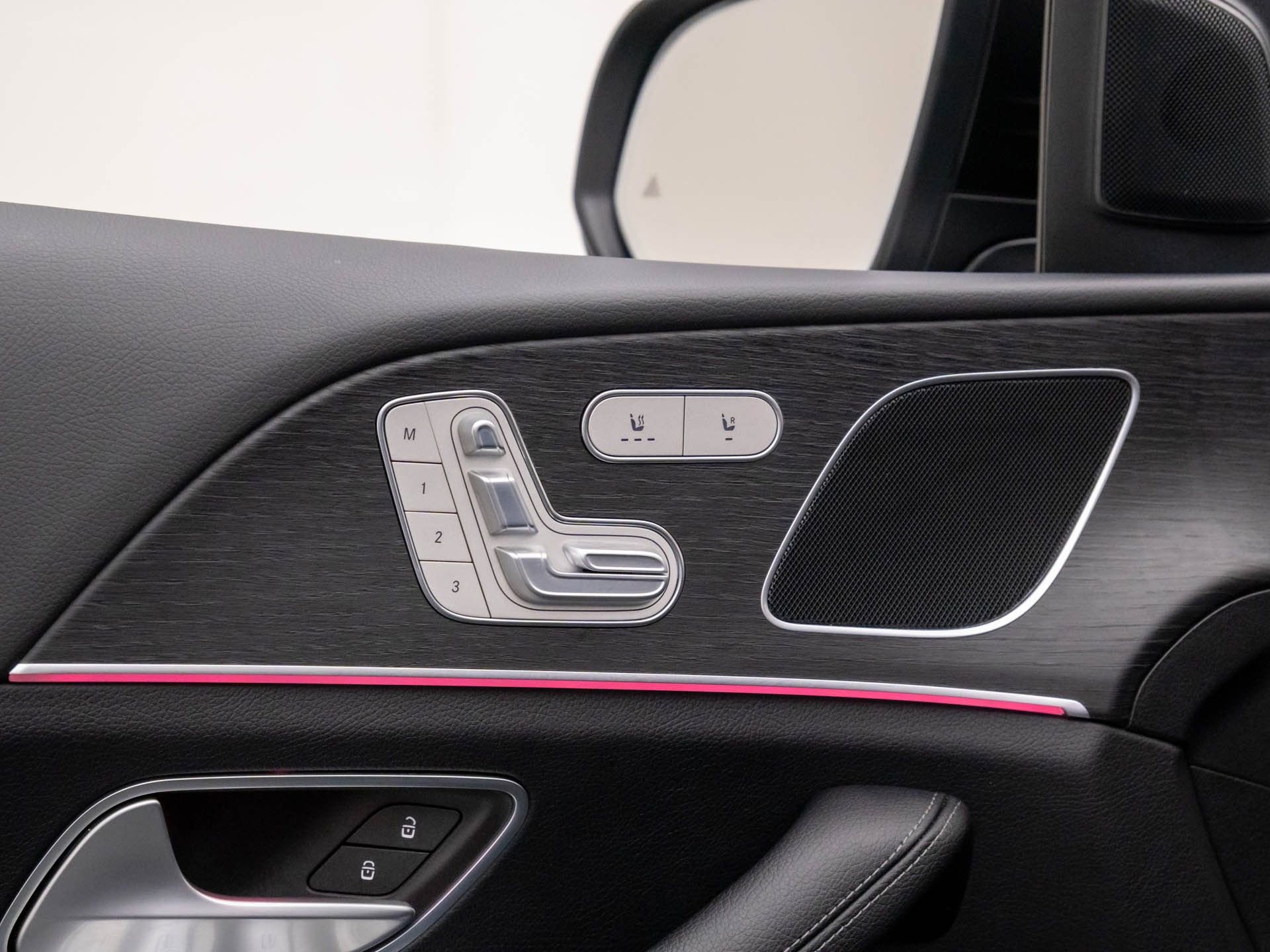 Used 2025 Mercedes-Benz GLE 450 4MATIC image 16