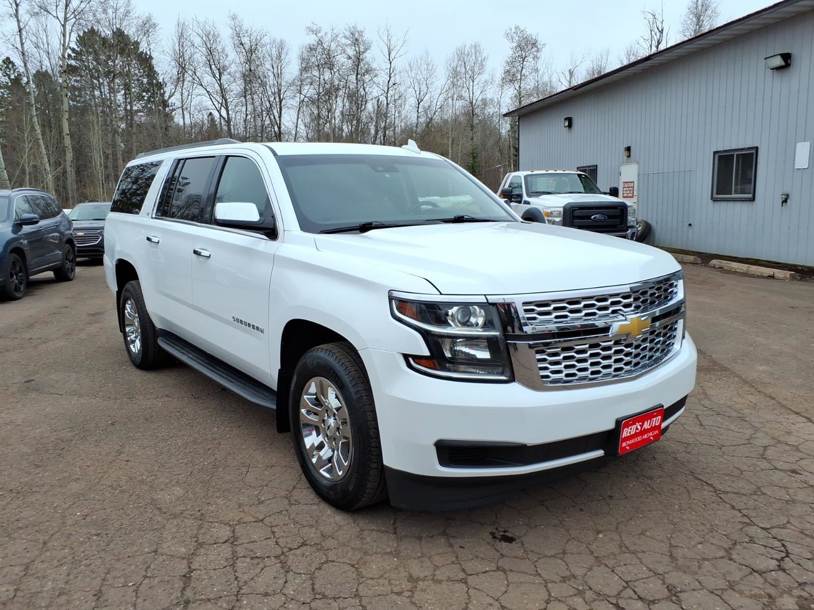 Used 2018 Chevrolet Suburban LT AWD/4WD image 8