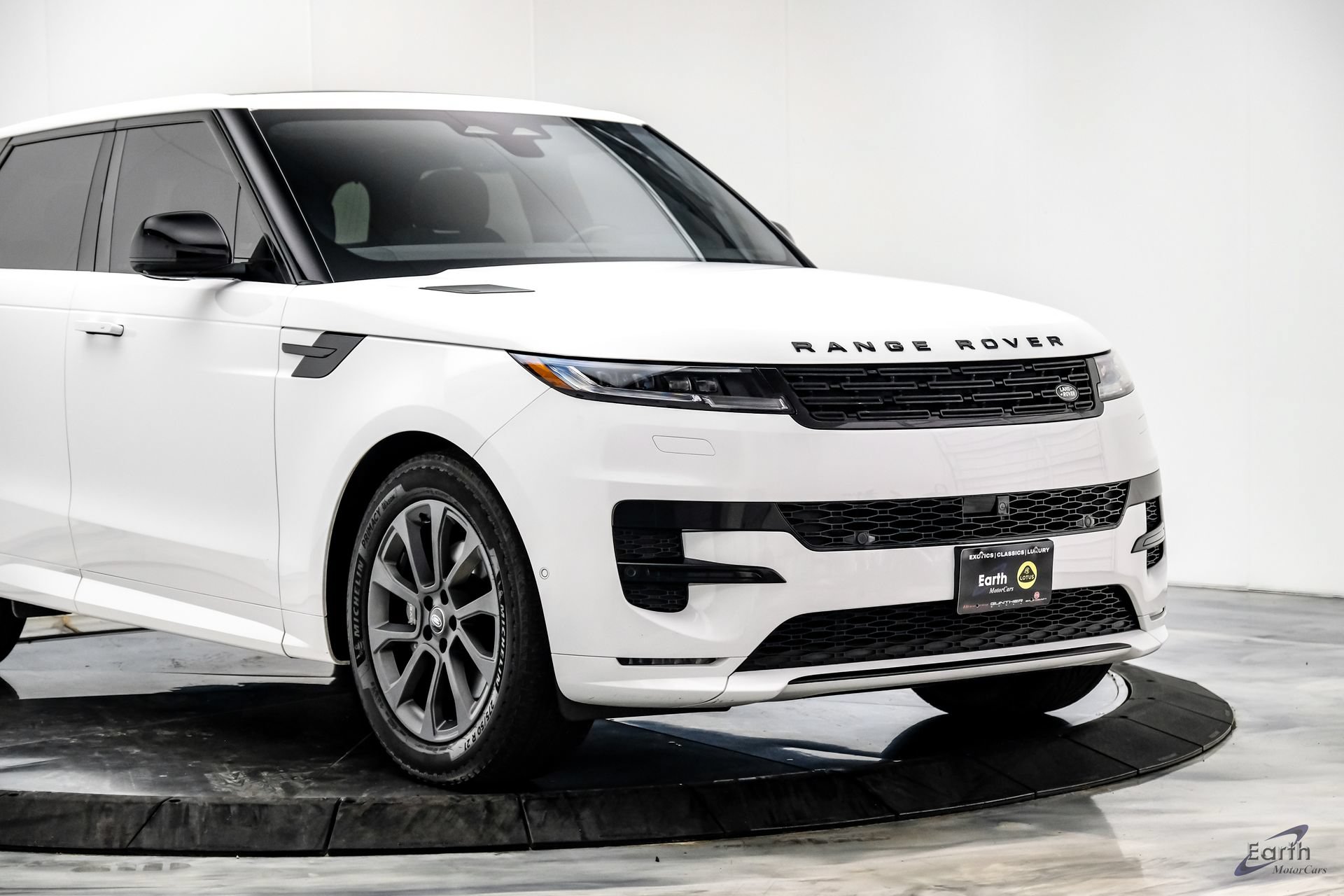 Used 2024 Land Rover Range Rover Sport Dynamic SE AWD/4WD image 26