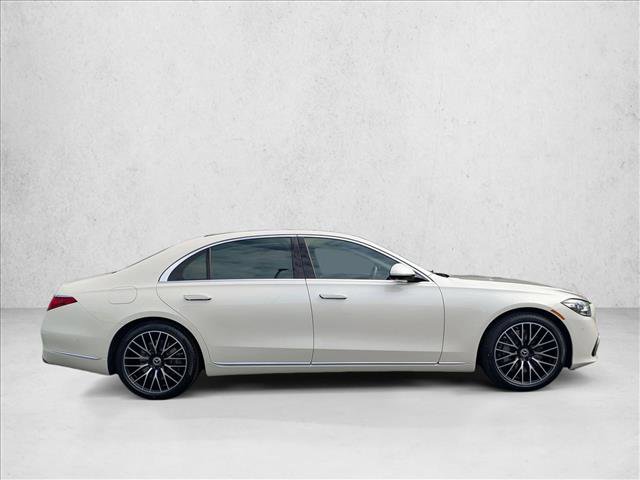 Certified 2022 Mercedes-Benz S 500 4MATIC image 7