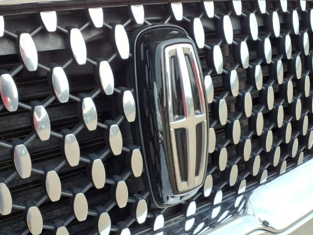 Used 2024 Lincoln Navigator L Black Label AWD/4WD image 28