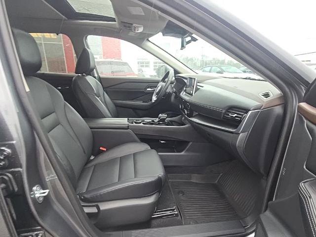 Certified 2023 Nissan Rogue SV w/ SV Premium Package image 27