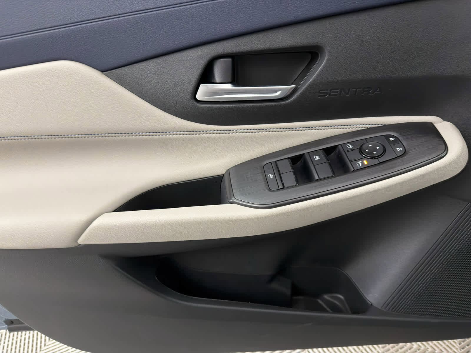 New 2026 Nissan Sentra SL w/ Floor Mat Package image 22