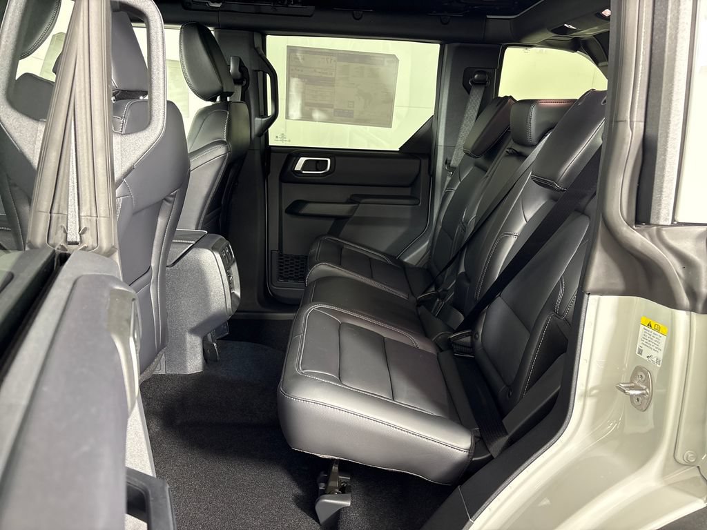 New 2026 Ford Bronco Outer Banks w/ Sasquatch Package AWD/4WD image 27